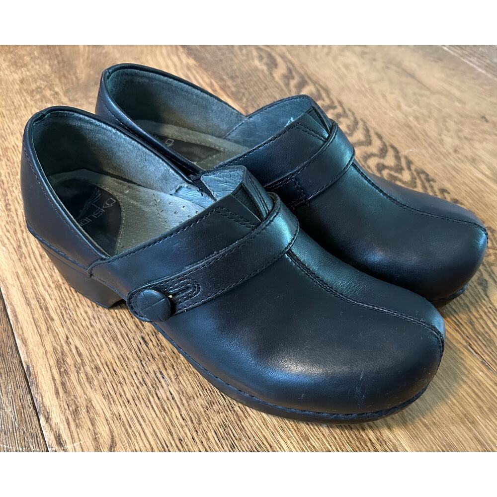 Dansko Solstice Button Strap Clogs Black Leather … - image 1